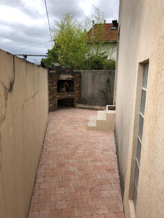 AlloAppartMeublé_L'émeraude Houilles Exterior foto