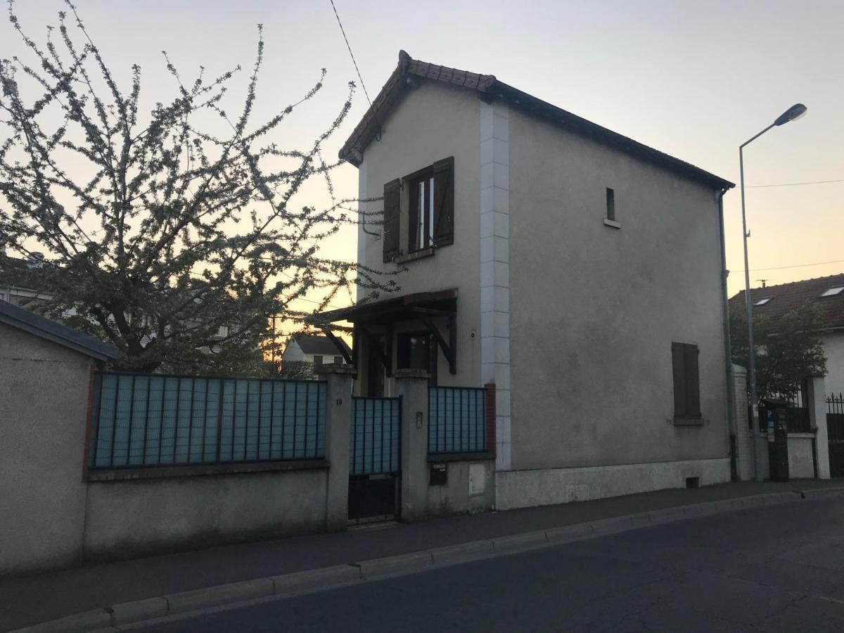 AlloAppartMeublé_L'émeraude Houilles Exterior foto